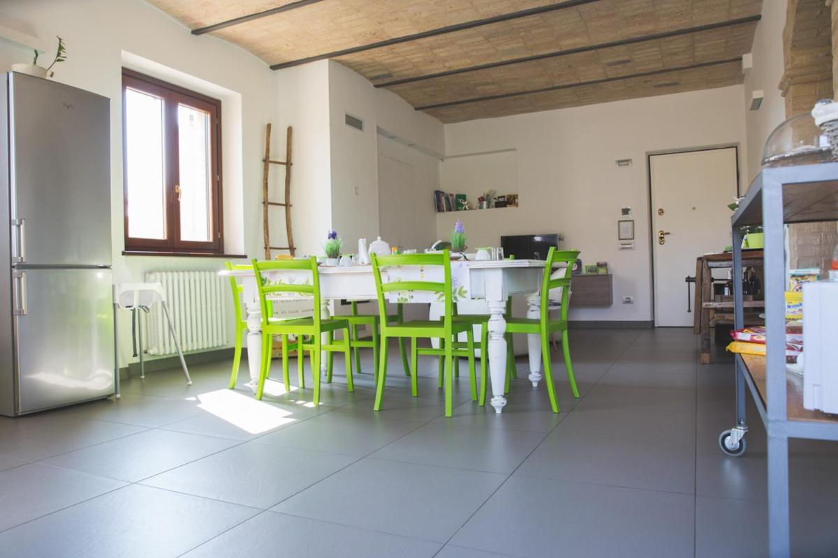 Bed And Breakfast Aratro & Rosmarino ชิวิตาโนวา มาร์เค ภายนอก รูปภาพ