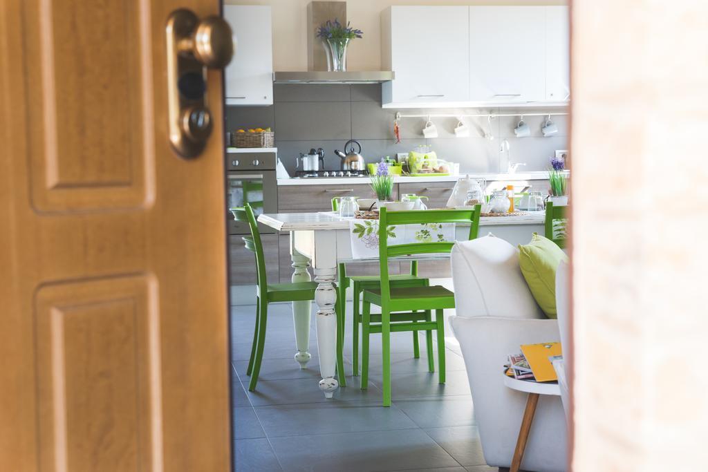Bed And Breakfast Aratro & Rosmarino ชิวิตาโนวา มาร์เค ภายนอก รูปภาพ